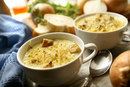 Лучена супа - рецепти лучена супа - как да се готвя лука