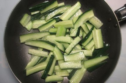 Рецепта пържени стъпка по стъпка краставица със снимки