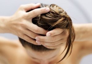 7 Най-добрият лек за блясък на косата