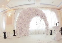Големи цветя от хартия за украса на залата със своите ръце клирънс, обем помпони и майсторски клас