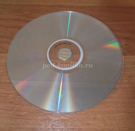 Какво може да се направи от CD диск с ръцете си poshago със снимки