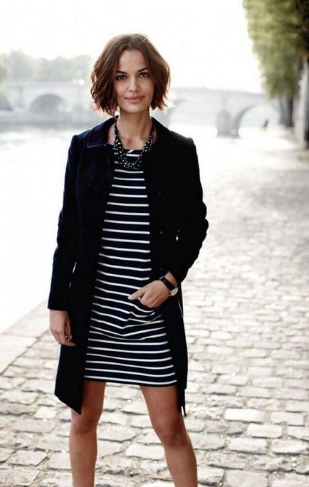 Френски стил в женски дрехи или рокля като парижки снимка 20 нови продукти през 2017 г.