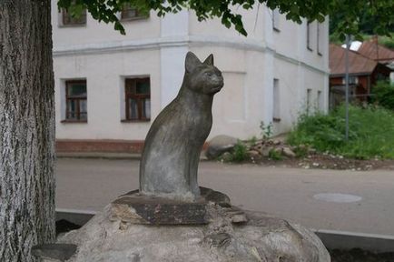 Известни паметници котки