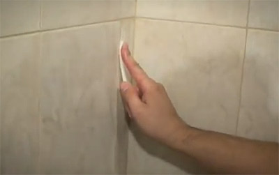 Как да се плочки на стената на банята