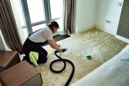 Как да се почисти килима у дома на мръсотия, петна и миризми, включително, без да махате от пода
