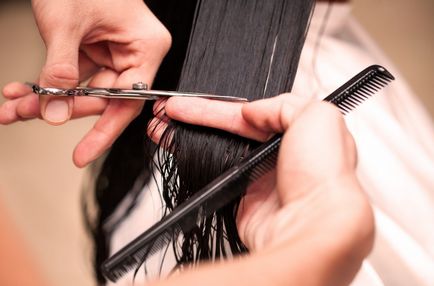 Как да се подстригва косата правилно скроена като дълга коса