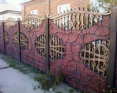 Как да рисувате бетонната ограда с ръцете си