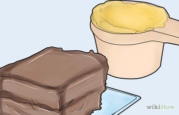 Как да се покрие торта с глазура