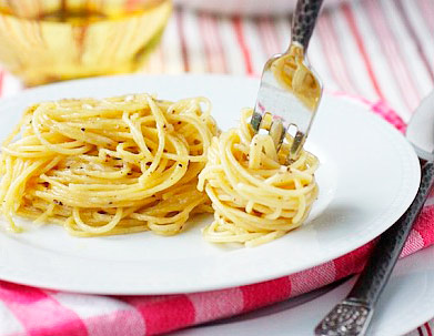 Как да готвя рецепти макарони и сирене със снимки