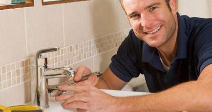 Как да разглобявате чешмата в кухнята или банята