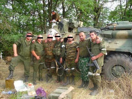 Като български войници, изпратени на война в Донецк и върнат в затворени ковчези