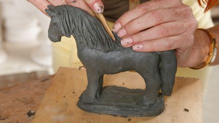 Как да си направим един кон от глина постепенно майсторски клас със снимки и видео