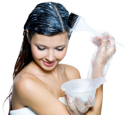 Как да се измие професионални инструменти за боядисване на коса в домашни условия