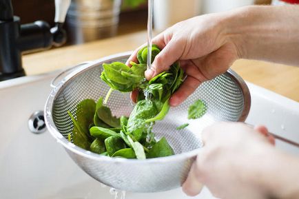 Как да изсъхне билки в сушилнята за зеленчуци