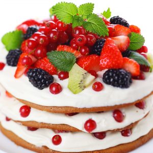 Как да се украсяват торта с плодове като у дома си, стъпка по стъпка снимка