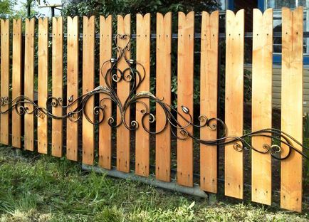 Как да украсят ограда в страната със собствените си ръце