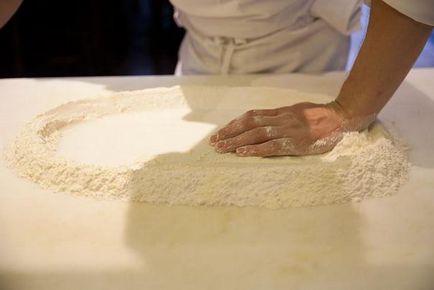 Как да приключи десен кнедли тесто по рецептата на мантията