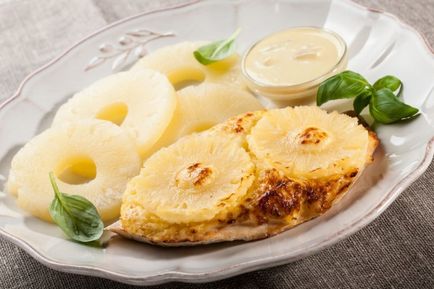Пиле с ананас във фурната и прости ваканционни рецепти