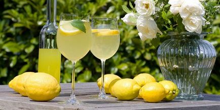 Liqueur лимончело рецепта у дома, как и с какво да се пие, цената