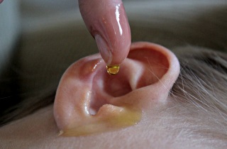 Фолк средства за болки в ушите - от за лечение на възрастни у дома