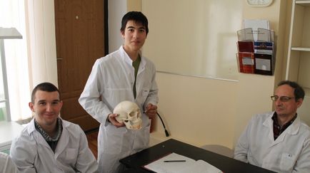 За да научите професията зъботехник след 11 клас в Intercollege (техника) За да научите професията зъботехник след 11 клас в Intercollege