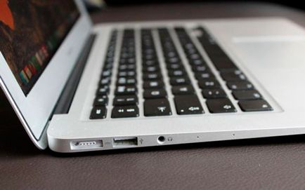 Преглед MacBook Air - лаптоп, за да се справят с повечето задачи