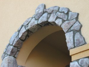 Довършителни арки, с които материал декоративен камък, за да изберете и как най-добре да се разбере (снимка)