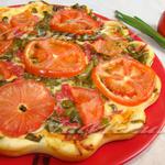 Пица с шунка, домати и сирене рецепта