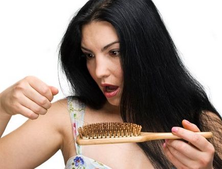 Защо косата падат причини за плешивост в мъже, жени и деца