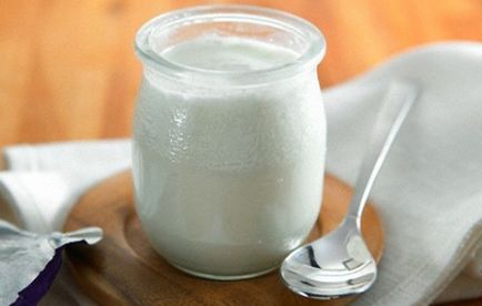 Заквасени полезни свойства Какви са ползите и вредите от кисело мляко