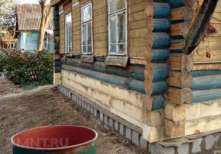 Ремонт на дървени къщи заменя долните ръбове