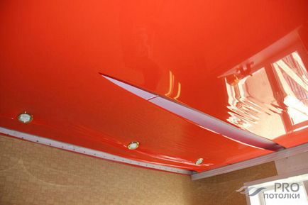 Ремонт на окачени тавани след прекъсване с ръцете си, как да се ремонтира кройка (видео) propotolki