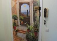 Рисунки на вратата