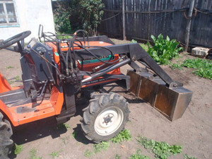 Домашно приготвени мини типове трактори със собствените си ръце, плюсовете и минусите, монтаж в домашни условия