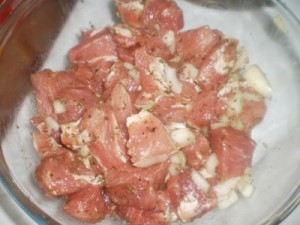 Шишчета от свинско месо в рецептите на фурна стъпка със снимки, видео