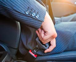Наказание за незакопчан предпазен колан през 2017 г. Пътнически дете, шофьор, правни консултации