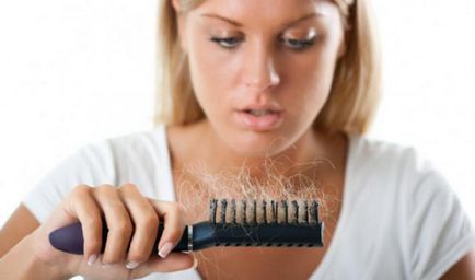 Тежка загуба на коса в женски причини и лечение