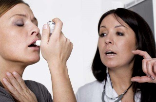 Симптомите на алергична кашлица - характеристики и разлики от обикновена настинка