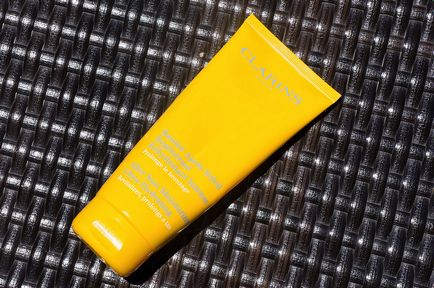 Слънцезащитен крем за лице и тяло, Clarins, Clinique, л на - Oréal Paris
