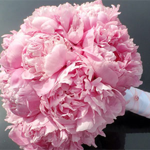 Сватба в розово цветни снимки и идеи