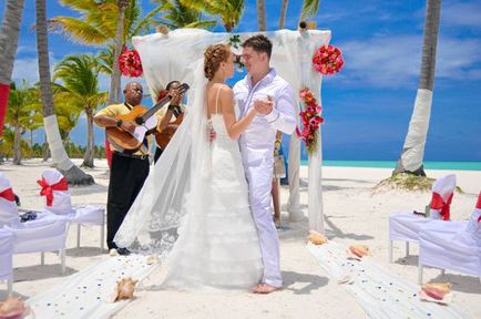 Сватбена рокля топ 10 на най-красивите сватби в цял свят