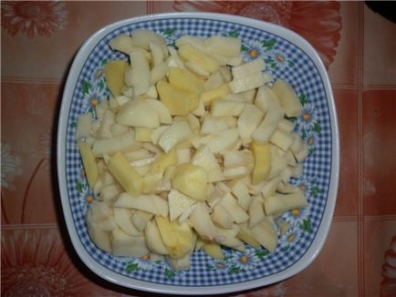 Ребърца multivarka в картофите и задушени ребърца (картофи в multivarka) Свински ребра в multivarka с картофи и задушени