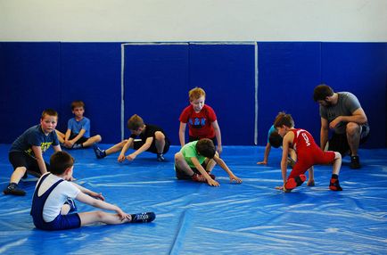Борба спорт за момчета - здрави деца