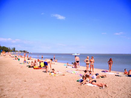 Всички евтина почивка на Азовско море с деца през 2017 г. курорти, пенсии, и плажове