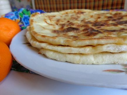 Khachapuri със сирене - 10 лесни и вкусни рецепти