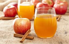 Ябълков сок за зимата у дома рецепта