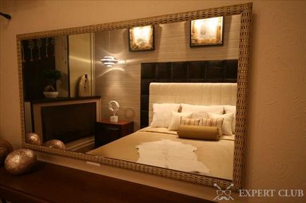Огледалото срещу леглото в спалнята на суеверие и реалност (снимки, видео)