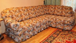 4 Вариации на диван покрити с вълна, кожа, тъкани и трикотаж
