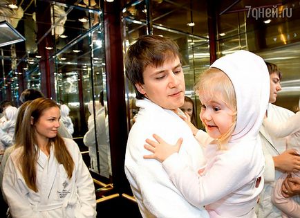 50 Снимки Иван Zhidkov, дъщеря Мария Жидкова и новата си приятелка Лилия Soloveva