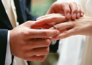 Сватбената церемония в офис регистър - за преглед на бъдещето на младоженците